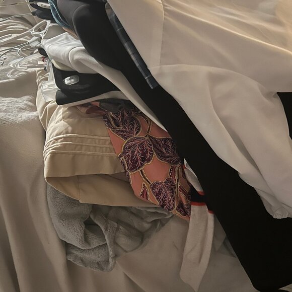 Huge Lot of plus size work clothing - Picture 3 of 3